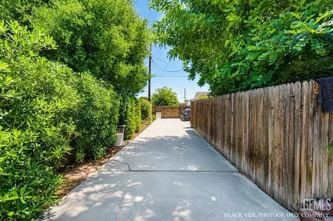 Other - 402 S 10th St, Taft, CA 93268 photo 9 of 12