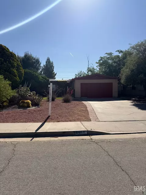 25918 Cherryhill Dr, Boron, CA 93516
