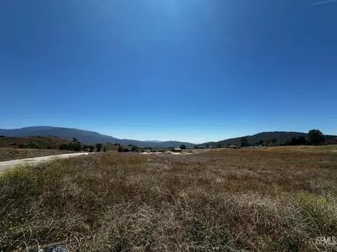 0 Harness, Tehachapi, CA 93561 photo 5