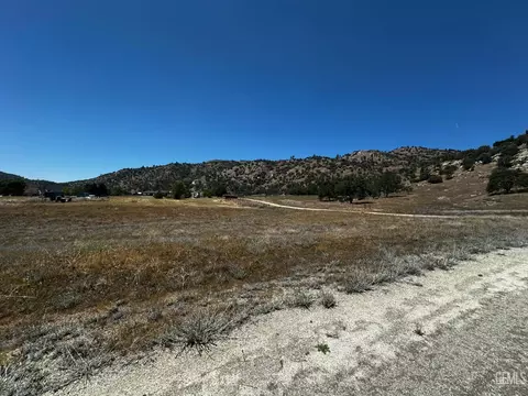 0 Harness, Tehachapi, CA 93561 photo 2