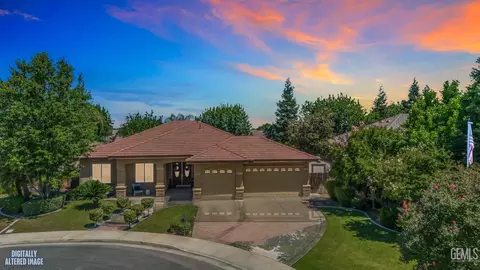 10102 Stoneham St, Bakersfield, CA 93314