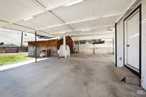Other - 706 Polk St, Taft, CA 93268 photo 7 of 8