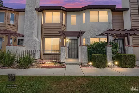 4600 Beechwood St #95, Bakersfield, CA 93309