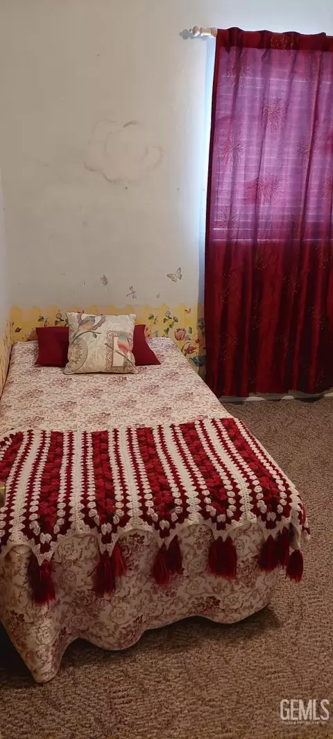 Bedroom - 1001 Cedar Ave, Wasco, CA 93280 photo 1 of 3