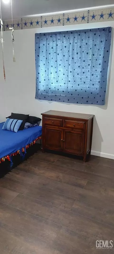 Bedroom - 1001 Cedar Ave, Wasco, CA 93280 photo 3 of 3