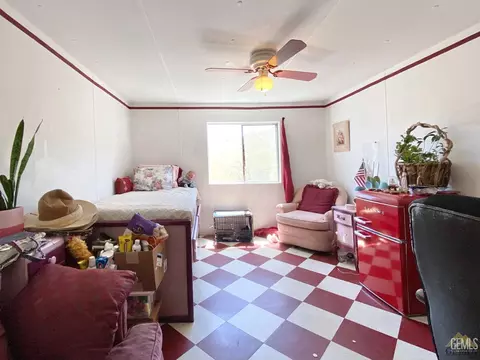 Bedroom - 11657 Rocky Ct, Tehachapi, CA 93561 photo 3 of 3