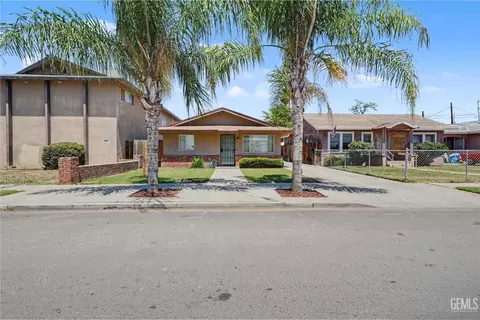110 Washington Ave, Bakersfield, CA 93308