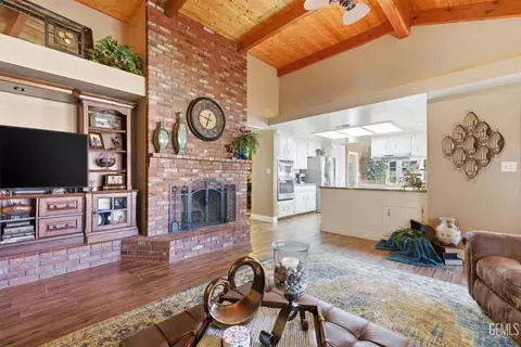 6915 Mandy Ln, Bakersfield, CA 93308 photo 15
