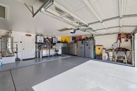 6915 Mandy Ln, Bakersfield, CA 93308 photo 54
