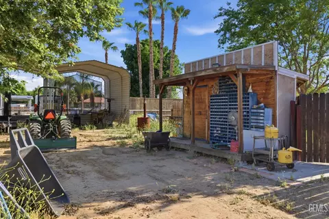 6915 Mandy Ln, Bakersfield, CA 93308 photo 61