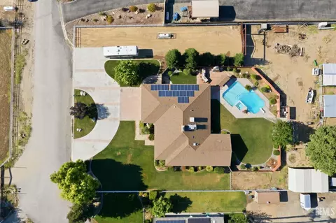 6915 Mandy Ln, Bakersfield, CA 93308 photo 64