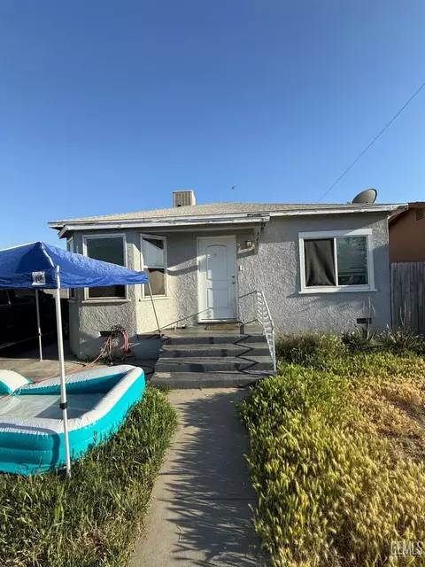 321 Sperry St, Bakersfield, CA 93307