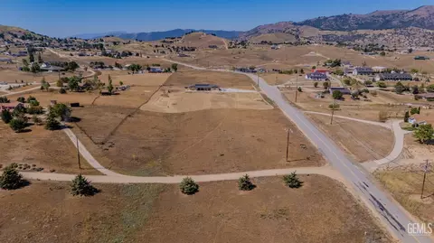 0 Black Oak, Tehachapi, CA 93561 photo 4