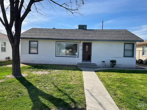115 Cypress St, Bakersfield, CA 93304