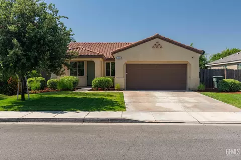 Exterior - 5509 Upton Ave, Bakersfield, CA 93313 photo 3 of 7