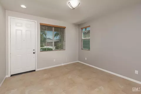 Other - 5509 Upton Ave, Bakersfield, CA 93313 photo 4 of 12