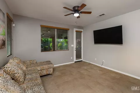 Other - 5509 Upton Ave, Bakersfield, CA 93313 photo 7 of 12