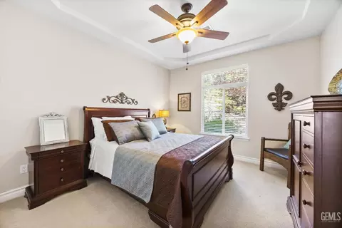 Bedroom - 27021 Barkes Way, Tehachapi, CA 93561 photo 5 of 5