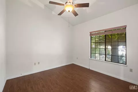 Bedroom - 4205 Player Ct, Bakersfield, CA 93306 photo 1 of 5