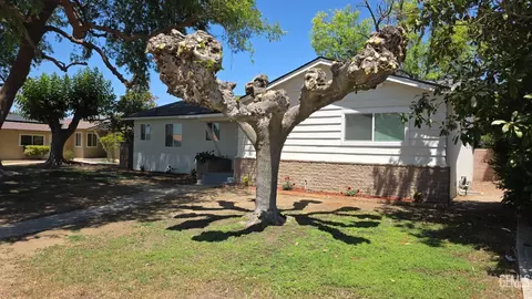 1102 Cypress Ave, Wasco, CA 93280 photo 4