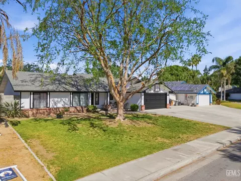 605 Jerlee St, Bakersfield, CA 93314