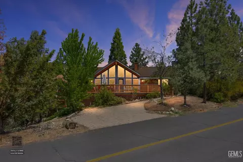 2301 Rhine Ct, Pine Mountain Club, CA 93222