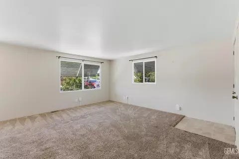 900 James Rd #2, Bakersfield, CA 93308 photo 11