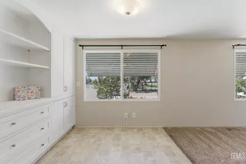 900 James Rd #2, Bakersfield, CA 93308 photo 13