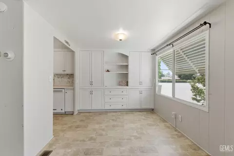 900 James Rd #2, Bakersfield, CA 93308 photo 12