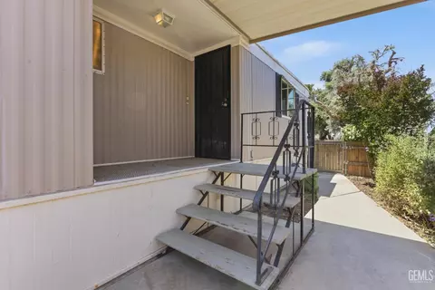 900 James Rd #2, Bakersfield, CA 93308 photo 7