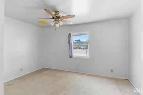 Bedroom - 118 Pierce, Taft, CA 93268 photo 5 of 6