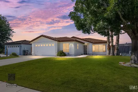 5906 Pine Trail Dr, Bakersfield, CA 93313