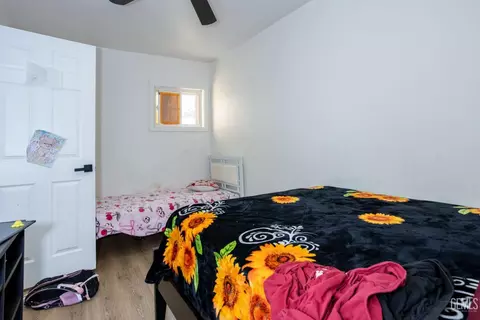 Bedroom - 220 E 7th St, Bakersfield, CA 93307 photo 3 of 4
