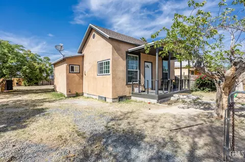220 E 7th St, Bakersfield, CA 93307