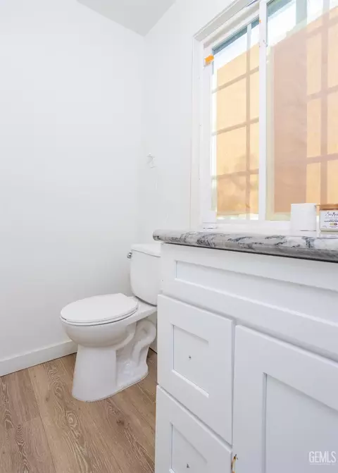 Bath - 220 E 7th St, Bakersfield, CA 93307 photo 1 of 3