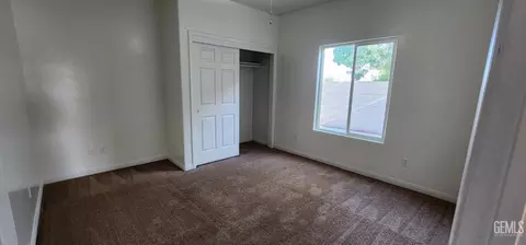 800 Sonora Dr, Shafter, CA 93263 photo 8