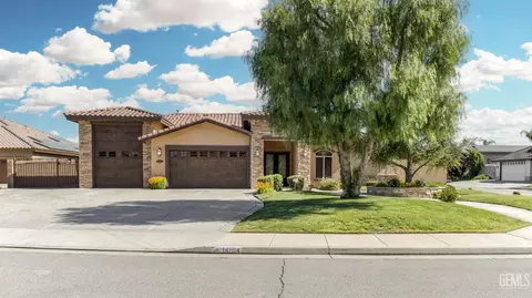 14104 La Cascada Ct, Bakersfield, CA 93314