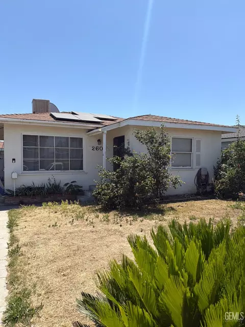 2605 Cleveland Way, Bakersfield, CA 93304