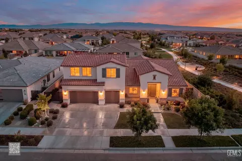 12319 Ashlyn Dr, Bakersfield, CA 93311