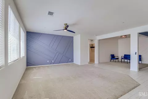 Living - 312 Hammersmith Dr, Bakersfield, CA 93314 photo 2 of 3