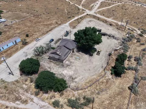 View/Area - 24892 4th St, Fellows, CA 93224 photo 5 of 7