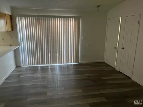 4701 Beechwood St #150, Bakersfield, CA 93313