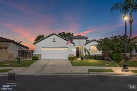 419 Bloomfield Dr, Bakersfield, CA 93312