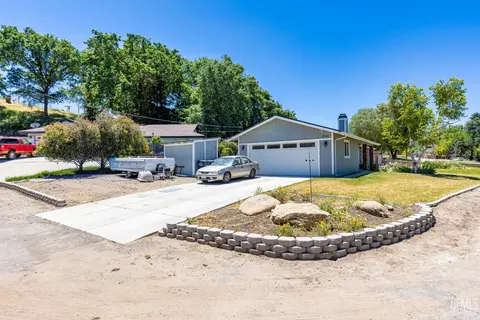 Exterior - 20020 Birdie Ct, Tehachapi, CA 93561 photo 16 of 16