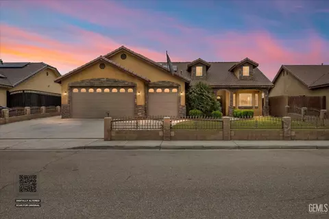 404 Grace Ct, Shafter, CA 93263