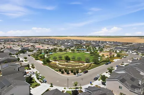 View/Area - 3317 Trail River Ln, Shafter, CA 93263 photo 2 of 4