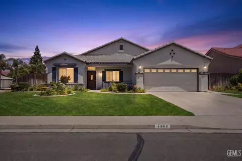 1500 Sugarleaf Ridge Dr, Bakersfield, CA 93311