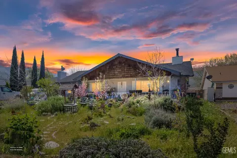 6600 Laurel Ave, Lake Isabella, CA 93240