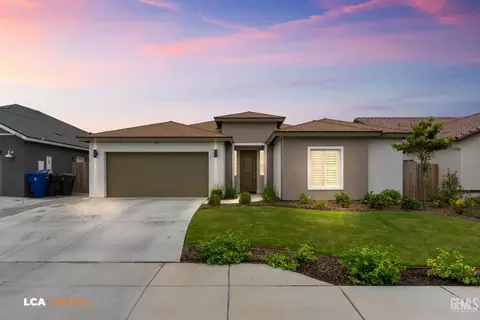 8403 Avon St, Bakersfield, CA 93314