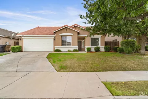 5905 Oneida Falls Dr, Bakersfield, CA 93312